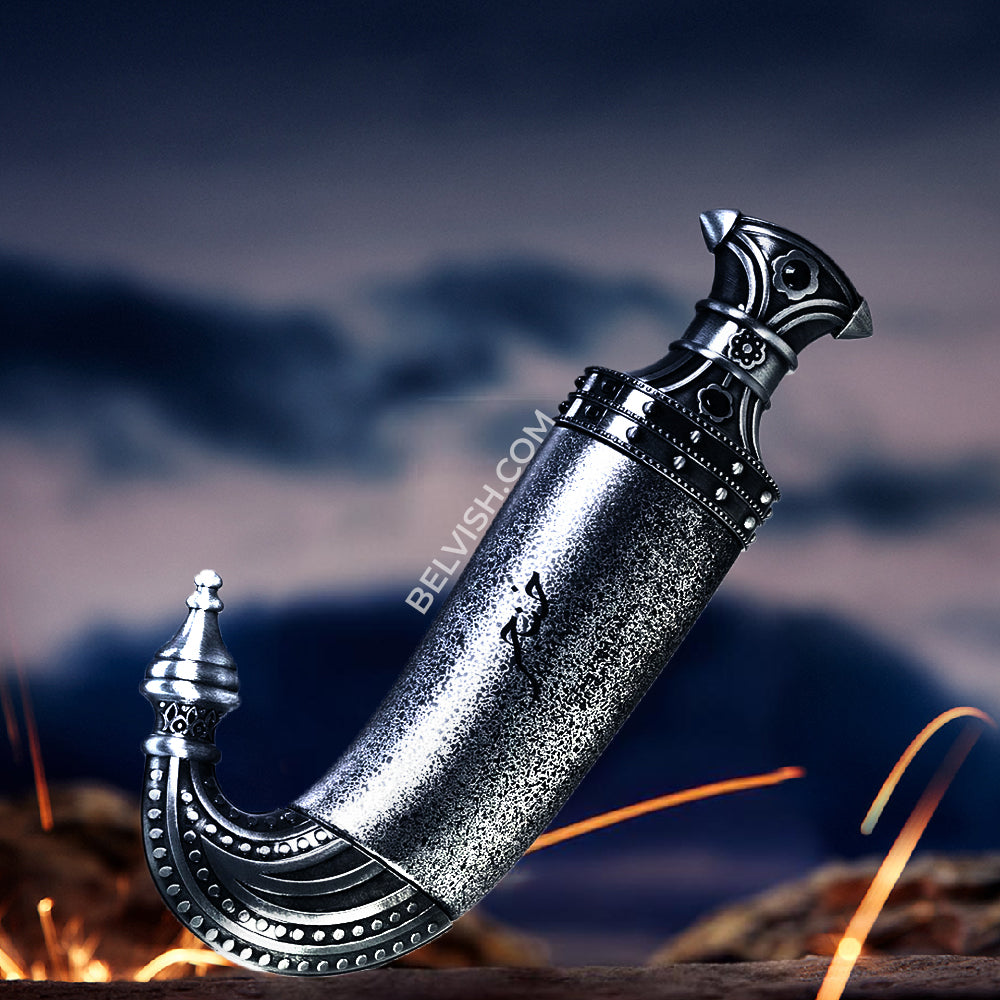 Lattafa Niche Emarati Khanjar EDP